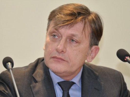 Antonescu: Alegătorii PNL ştiu că dacă vin 